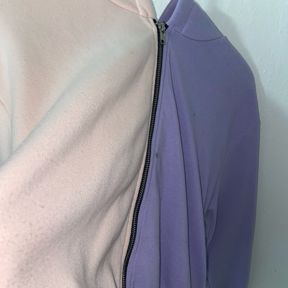 Sweater - Picture 2 of 5